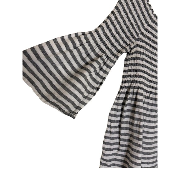 C & C California Linen Babydoll Smocked Top Blouse Shirt Gray White M - Picture 3 of 7